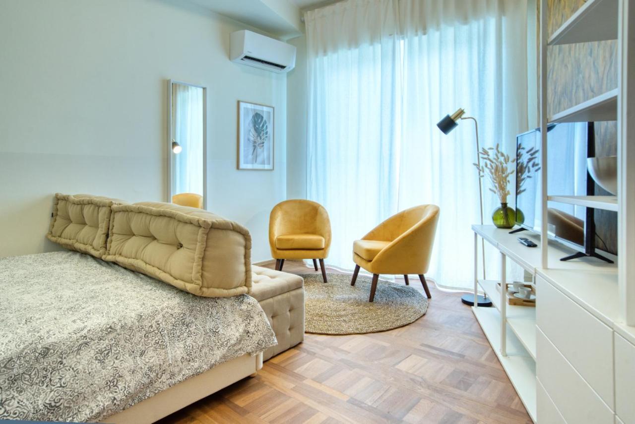 Caseospitali - Casa Mary Lou, Romantico Monolocale Ristrutturato Panoramico Милан Экстерьер фото