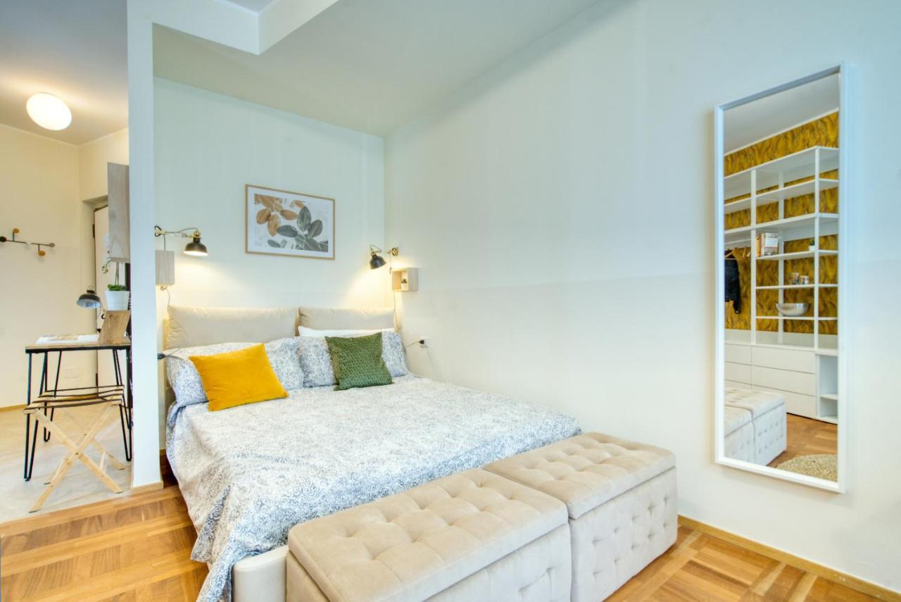 Caseospitali - Casa Mary Lou, Romantico Monolocale Ristrutturato Panoramico Милан Экстерьер фото